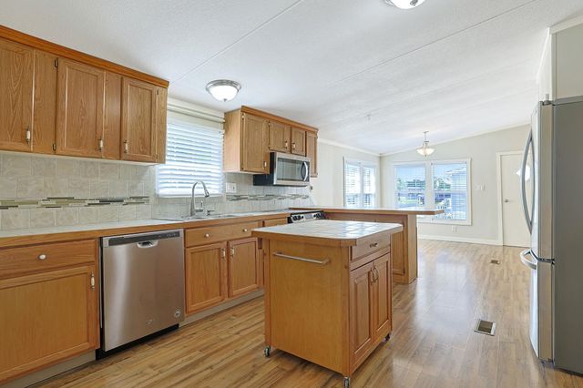 1032 Palm Dr., Conway, SC 29526