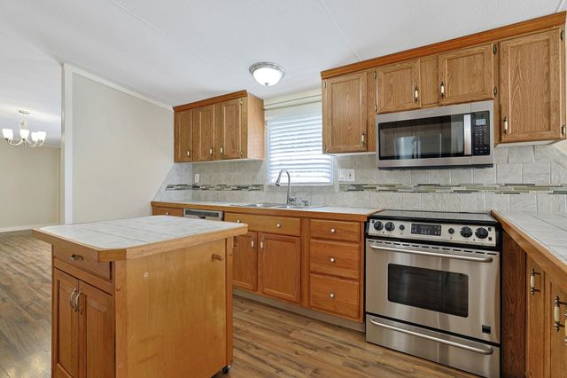 1032 Palm Dr., Conway, SC 29526