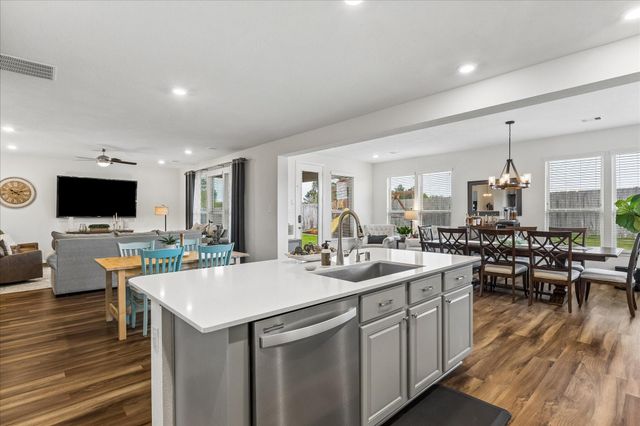 25426 Western Sage Lane, Richmond, TX 77406