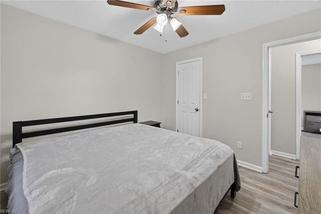 1428 Gust LN, Chesapeake, VA 23323