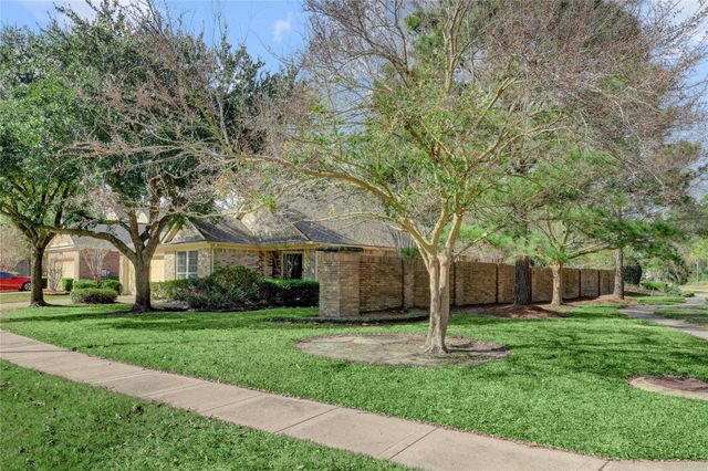 12751 Great Sands Drive, Humble, TX 77346