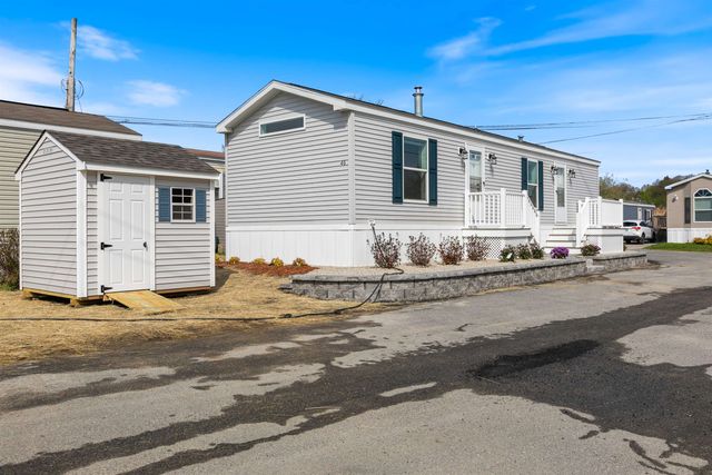 46 Brookwood Drive, Salem, NH 03079