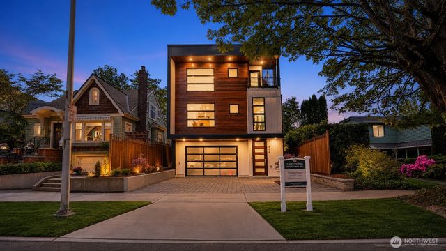 414 30th Avenue, Seattle, WA 98122