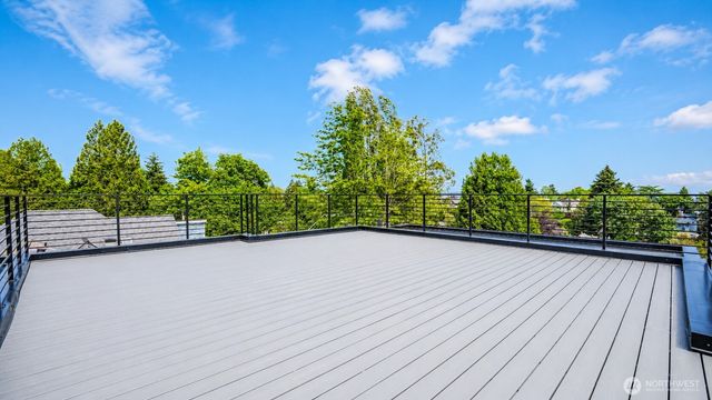 414 30th Avenue, Seattle, WA 98122