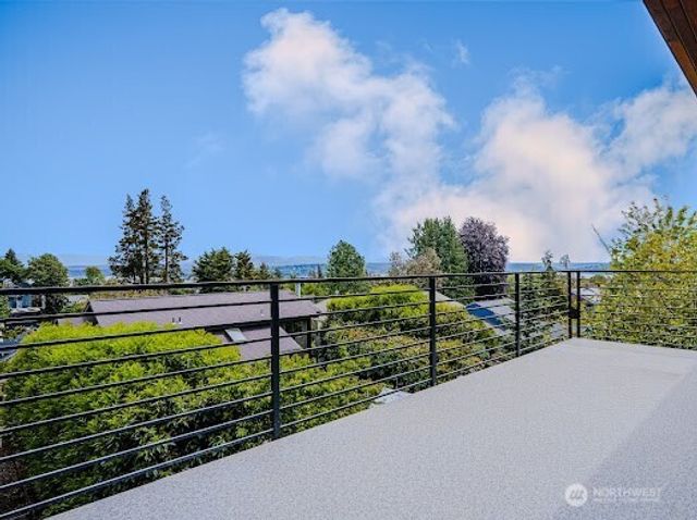 414 30th Avenue, Seattle, WA 98122