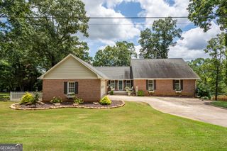 64 Virginia Circle, Cedartown, GA 30125