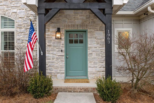 1963 Notting Hill, Chattanooga, TN 37405