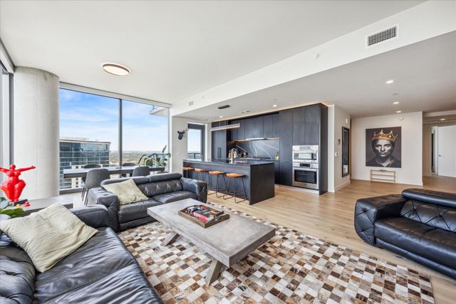 44 East Ave 4203, Austin, TX 78701