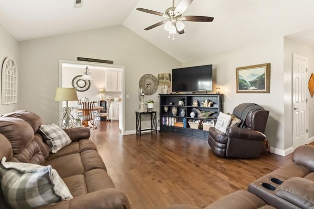17 Enchanted Court, Somerset, KY 42503