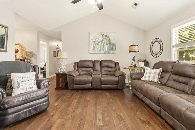 17 Enchanted Court, Somerset, KY 42503