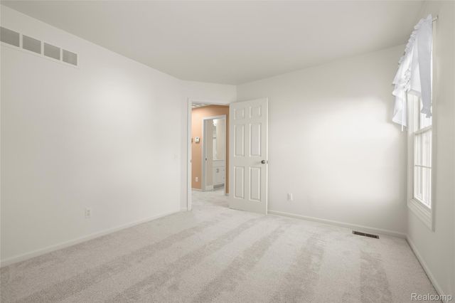 16252 Country Knoll Drive, Northville Township, MI 48168