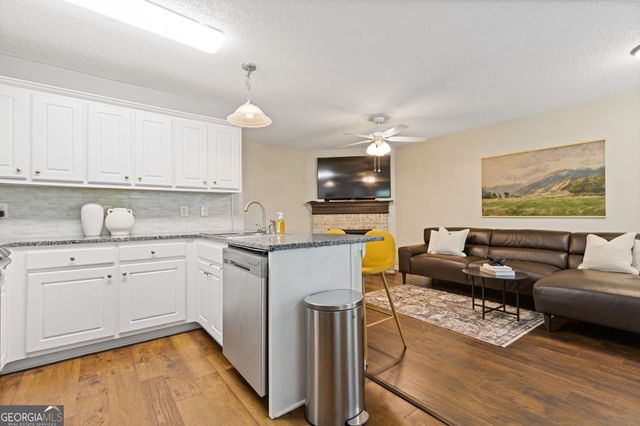 1456 Box Circle, Winder, GA 30680