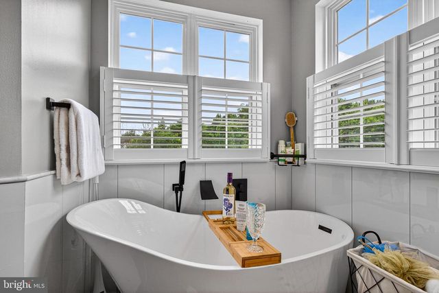 5510 OVERLOOK CIR, White Marsh, MD 21162