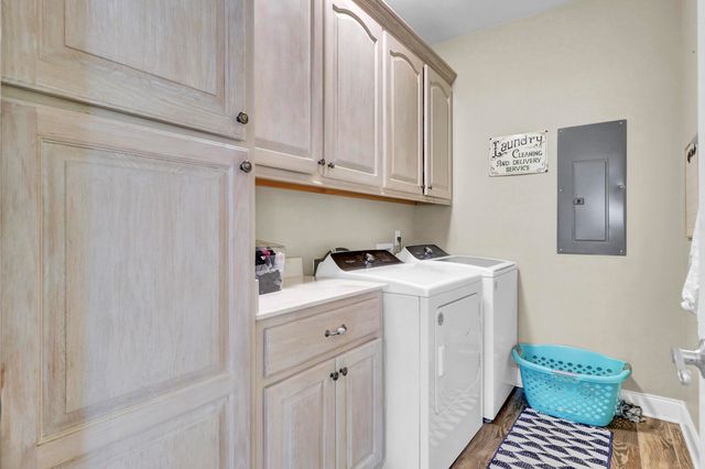 135 Gilleys Court, Summerville, SC 29483