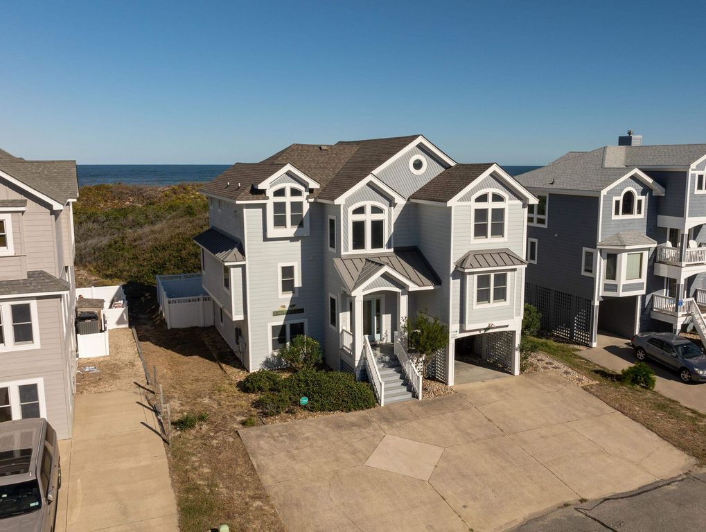 Image 1 of property listing at 547 Porpoise Point Lot 217, Corolla, NC 27927