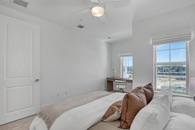 113 Royal Palm Circle, Tequesta, FL 33469