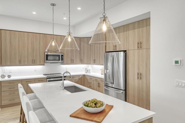 113 Royal Palm Circle, Tequesta, FL 33469