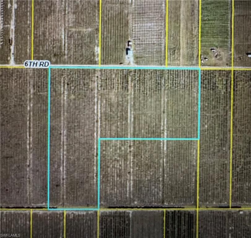 Sears RD, LABELLE, FL 33935 — exterior