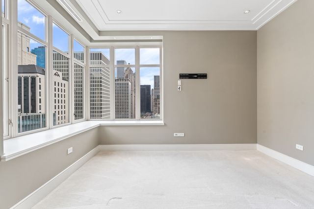 118 E Erie Street 18B, Chicago, IL 60611