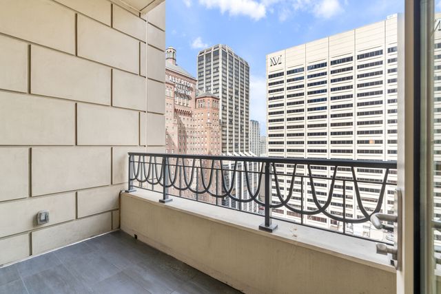 118 E Erie Street 18B, Chicago, IL 60611