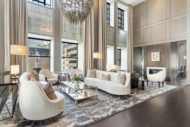 118 E Erie Street 18B, Chicago, IL 60611