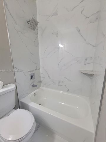 853 SW 2nd St 207, Miami, FL 33130