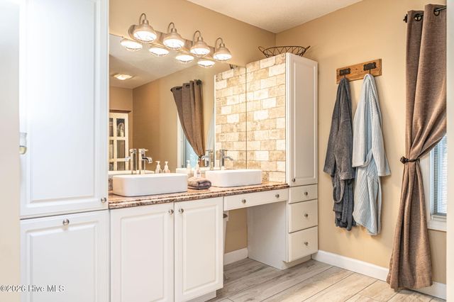 19 Highland Drive, Whispering Pines, NC 28327