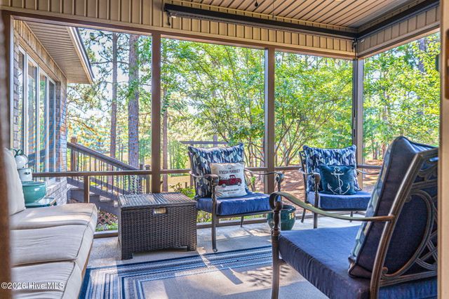 19 Highland Drive, Whispering Pines, NC 28327