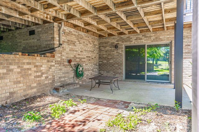 19 Highland Drive, Whispering Pines, NC 28327