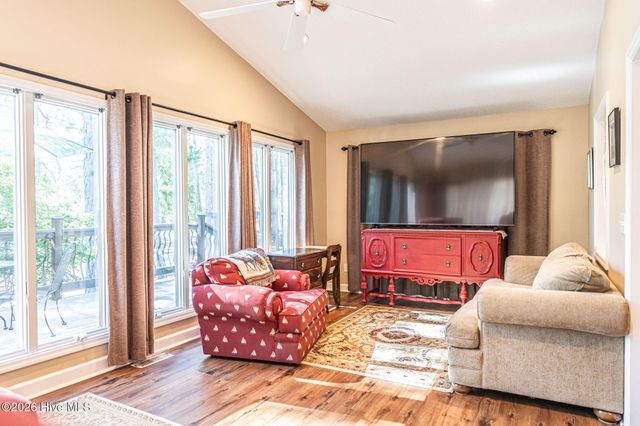19 Highland Drive, Whispering Pines, NC 28327