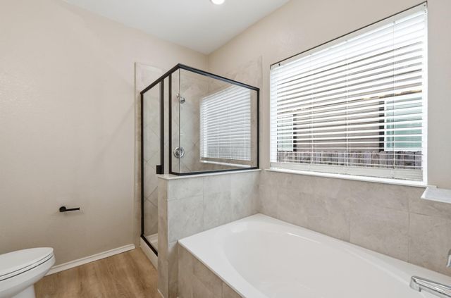 187 Lena LN, Kyle, TX 78640
