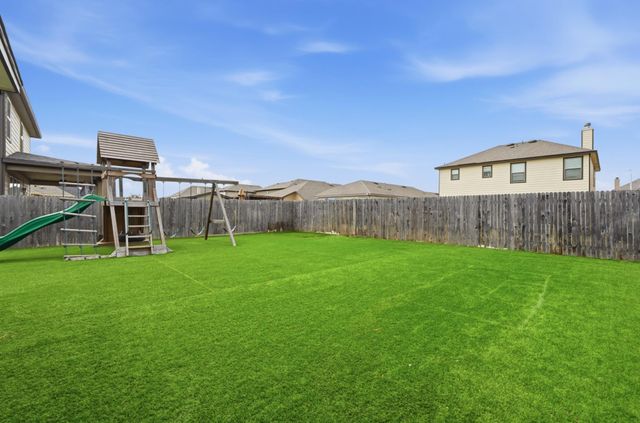 187 Lena LN, Kyle, TX 78640
