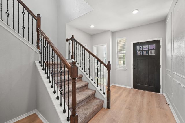 187 Lena LN, Kyle, TX 78640
