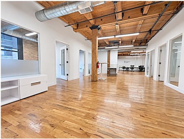 954 W Washington Boulevard, Chicago, IL 60607
