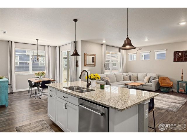 8900 Falcon St, Longmont, CO 80504