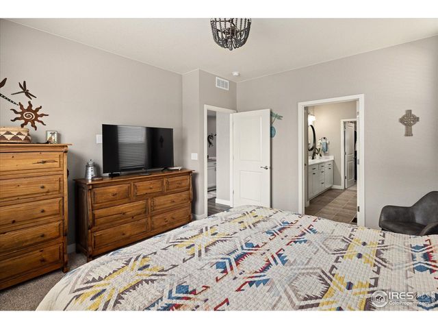 8900 Falcon St, Longmont, CO 80504