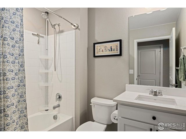 8900 Falcon St, Longmont, CO 80504