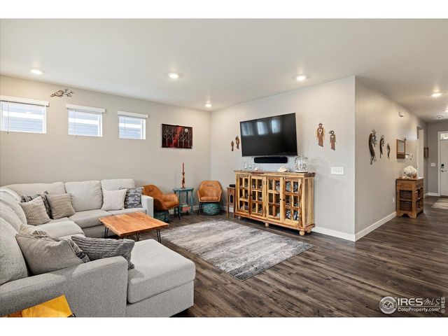 8900 Falcon St, Longmont, CO 80504