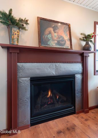 42 Thompson Hill Road, East Greenbush, NY 12144