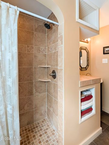 42 Thompson Hill Road, East Greenbush, NY 12144