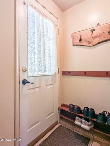 42 Thompson Hill Road, East Greenbush, NY 12144