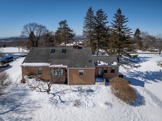 42 Thompson Hill Road, East Greenbush, NY 12144