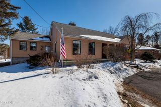 42 Thompson Hill Road, East Greenbush, NY 12144