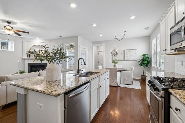 2764 Americus Dr, Thompsons Station, TN 37179