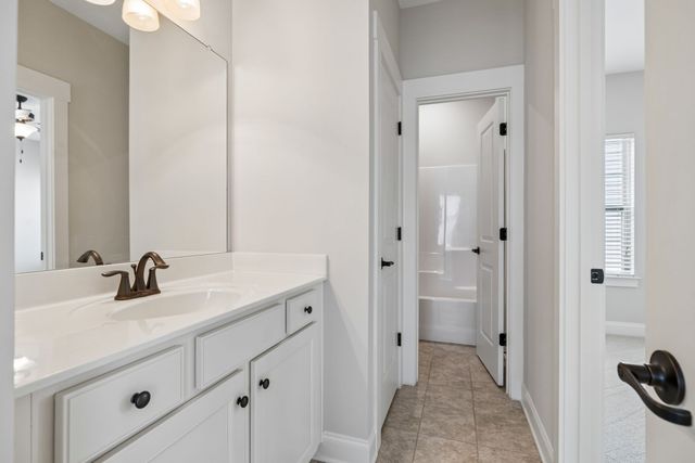 2764 Americus Dr, Thompsons Station, TN 37179