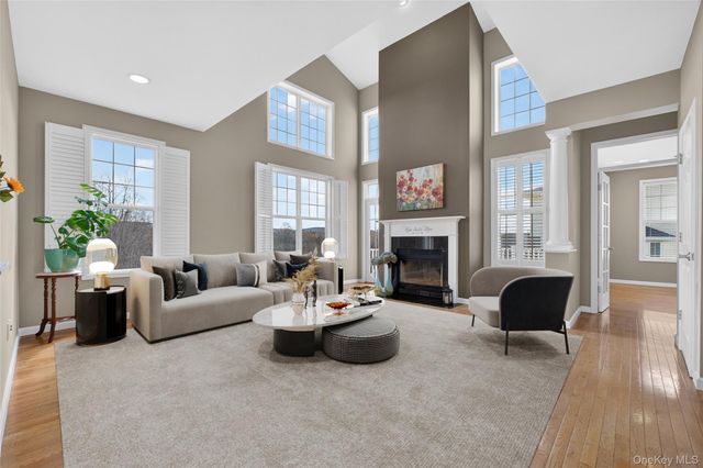 18 Four Corners Boulevard, Hopewell Junction, NY 12533