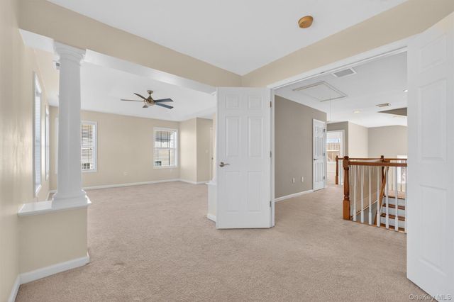 18 Four Corners Boulevard, Hopewell Junction, NY 12533