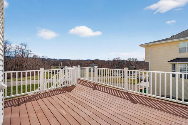 18 Four Corners Boulevard, Hopewell Junction, NY 12533