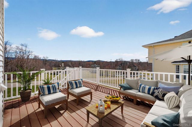 18 Four Corners Boulevard, Hopewell Junction, NY 12533