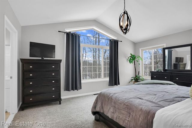 195 Corey Lane, Ortonville, MI 48462